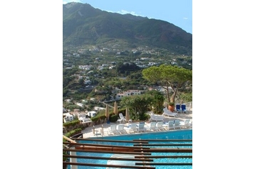 Hotel Lacco Ameno d'Ischia 12